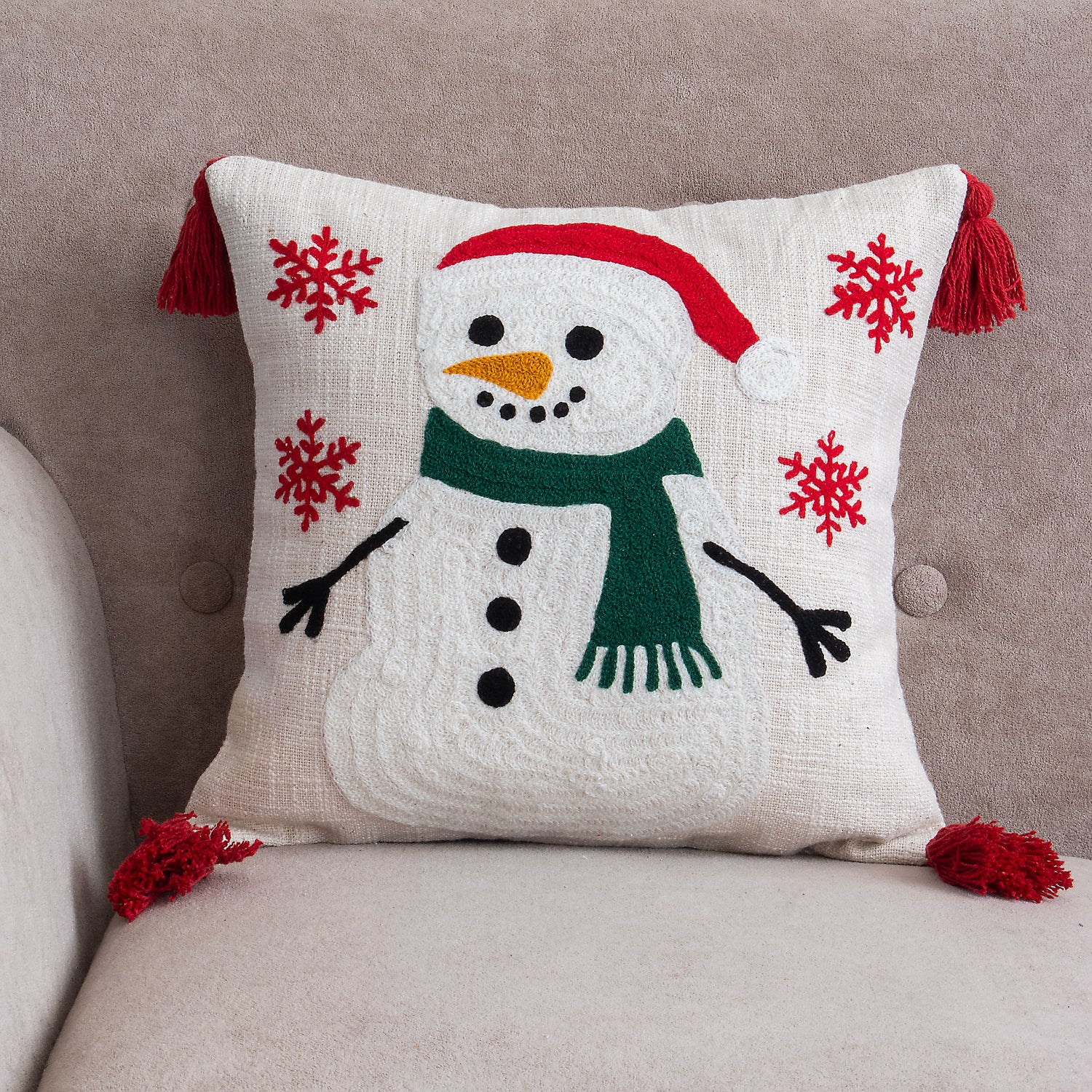 Snowman Christmas Tufted Cushion Cover