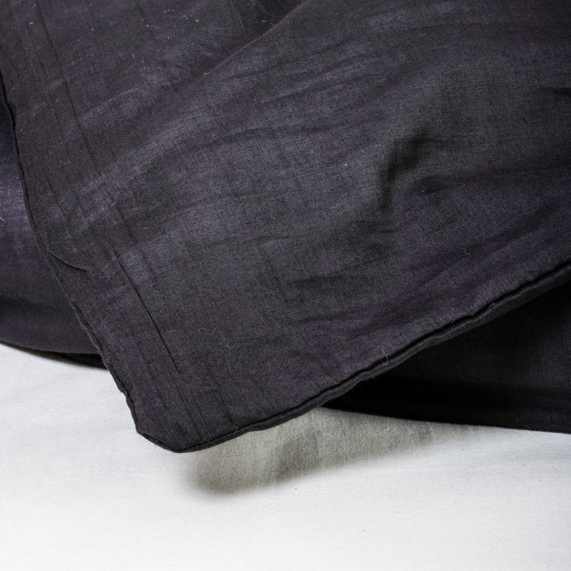  Eco-Friendly Indian Solid Black Duvet Cover Online