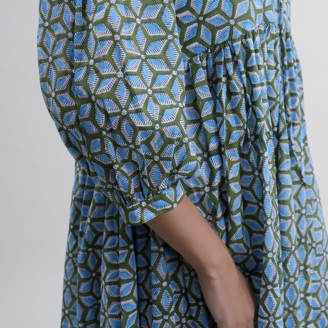 Geometrical Blue Printed Women&