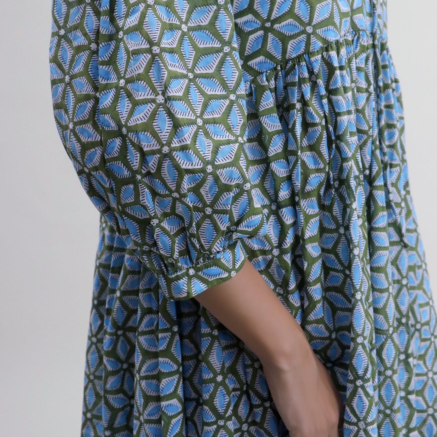 Geometrical Blue Printed Women&