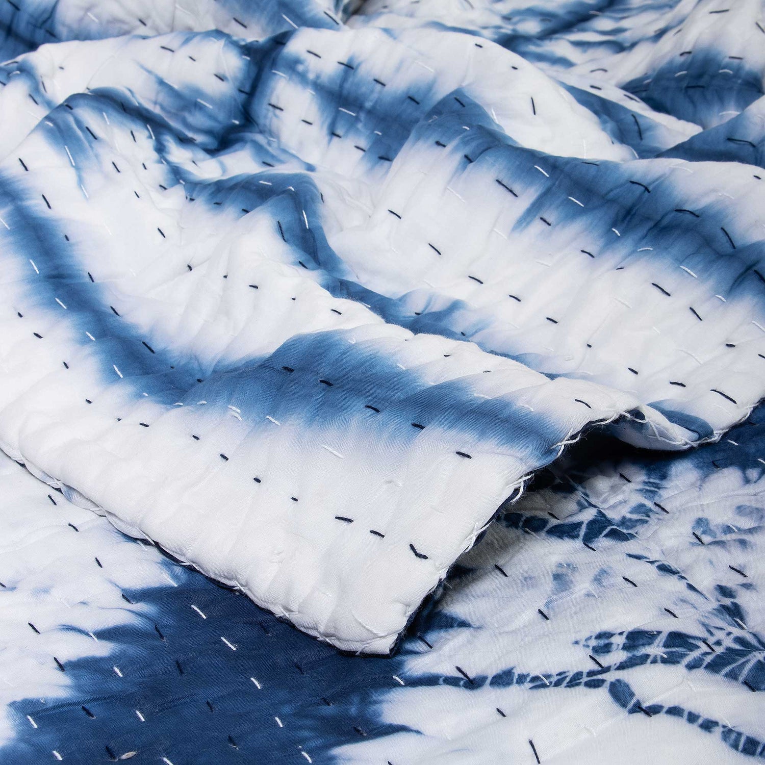 Geometrical Blue Tie Dyed Pure Cotton Kantha Quilts