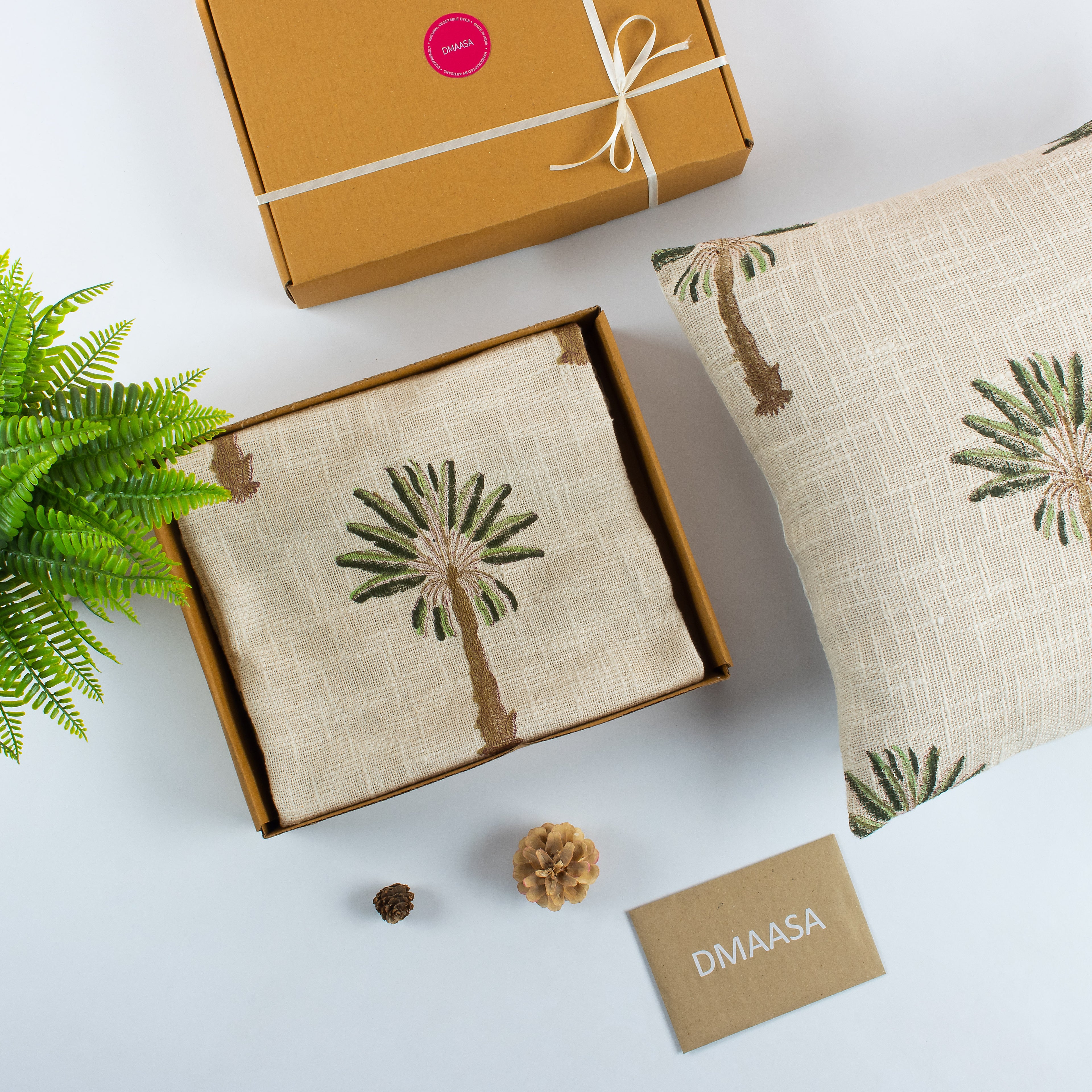 Gift Set Handmade Green Palm Tree Cotton throw And Cushion Covers