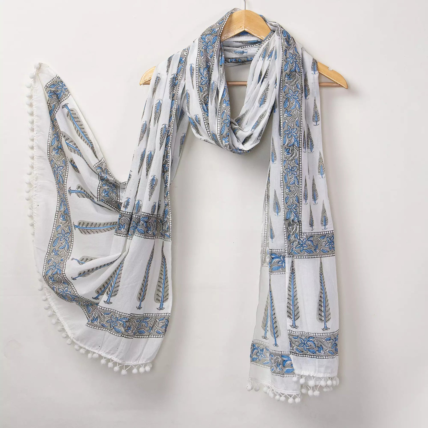 Gray Leaf Printed Cotton Women&