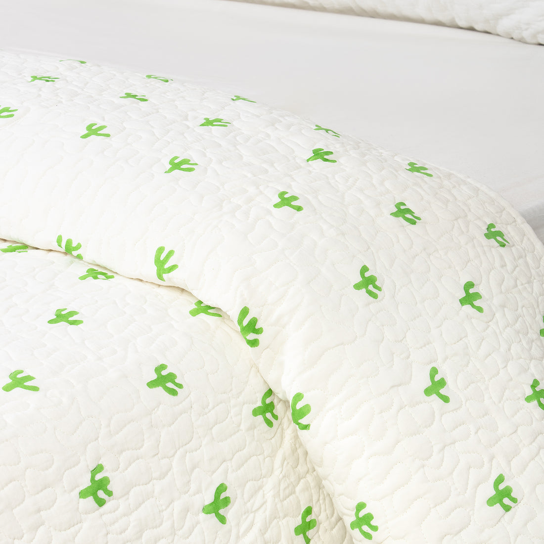 Hand Block Green Printed Cactus Machine Cotton Quilt