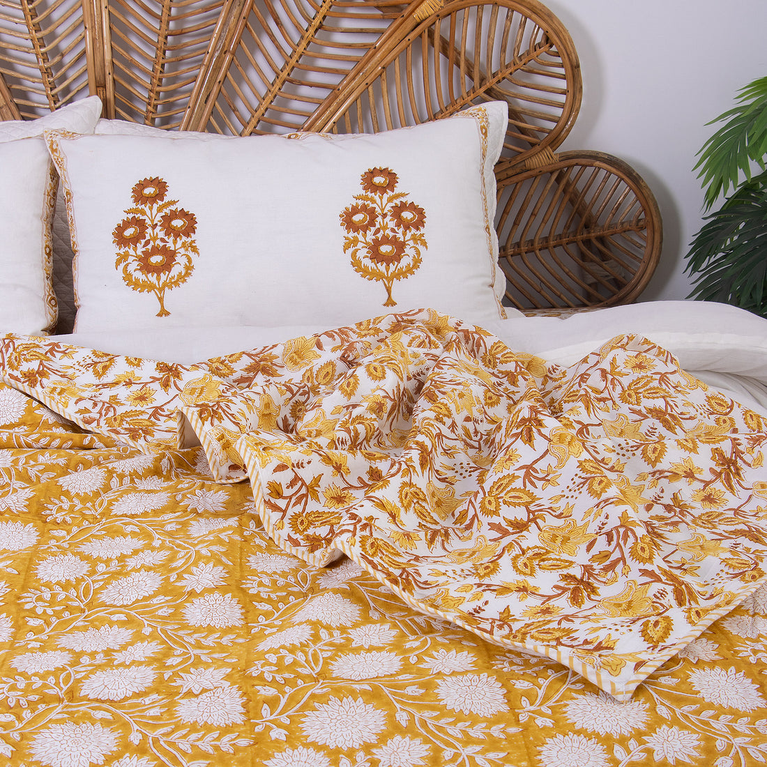 Hand Block Printed Ligh Weighted Cotton Dohar Blanket