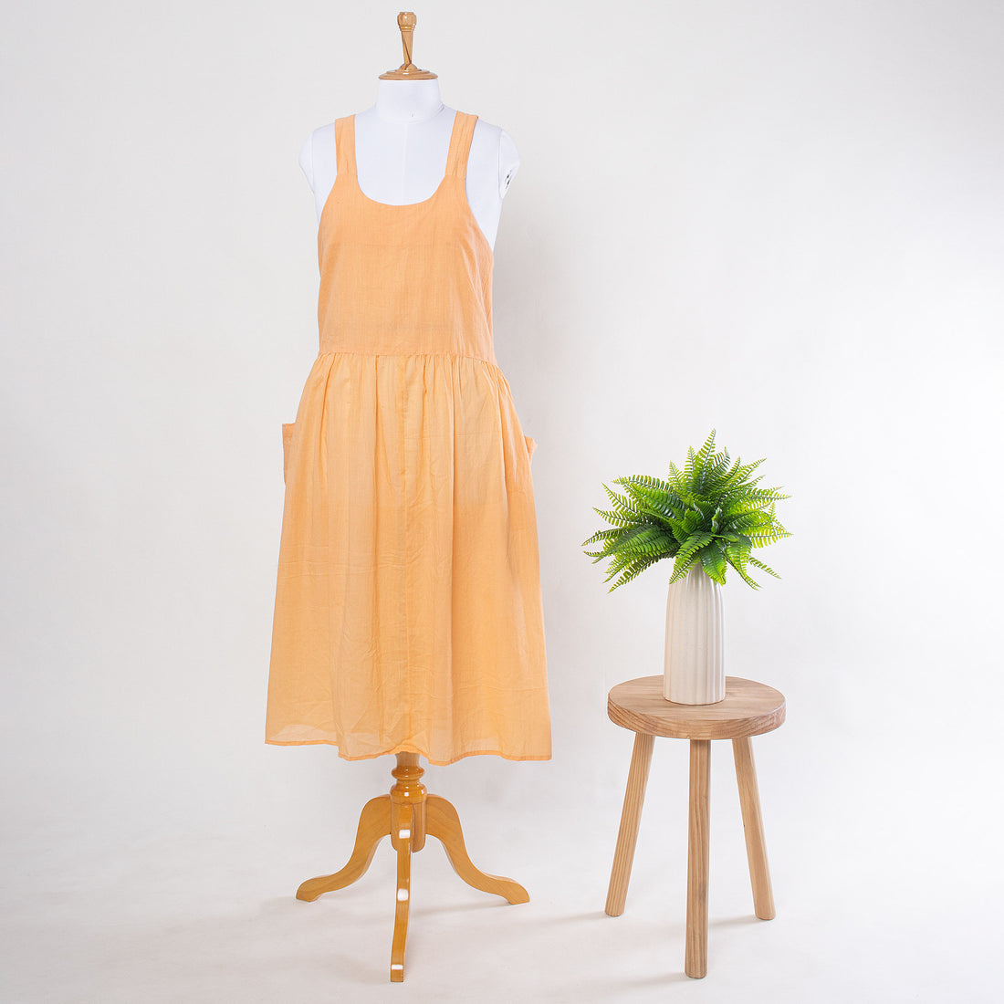Hand Dyed Soft Cotton Womens Apron With Pockets