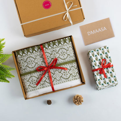 Handmade Cotton Table Cover and Napkins Gift Set