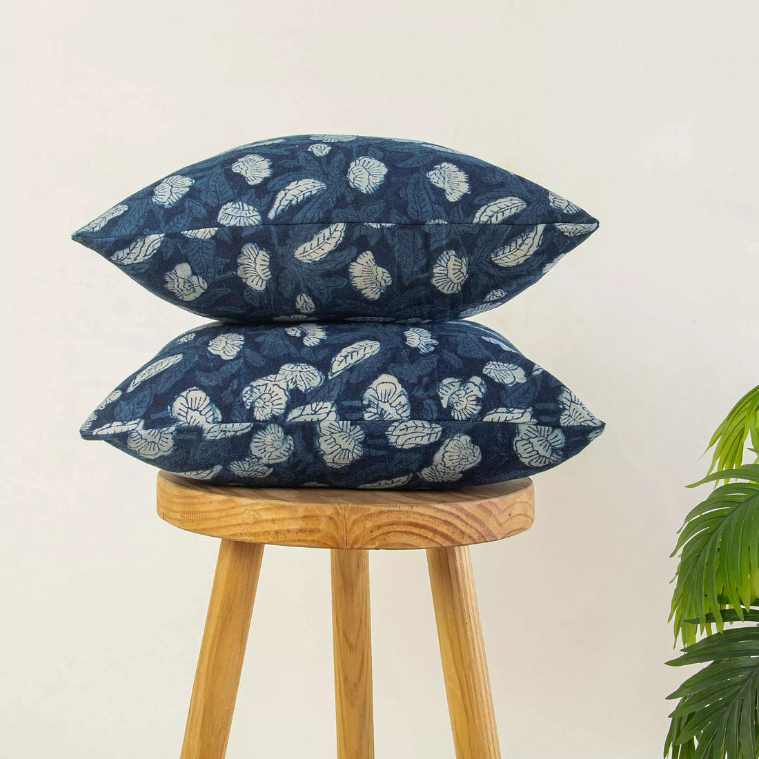 Handmade Floral Printed Cotton Canvas Cushion Cover