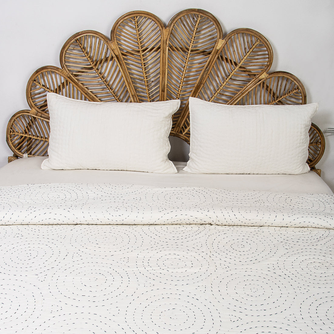Light Weighted White Natural Cotton Kantha Quilt Blanket