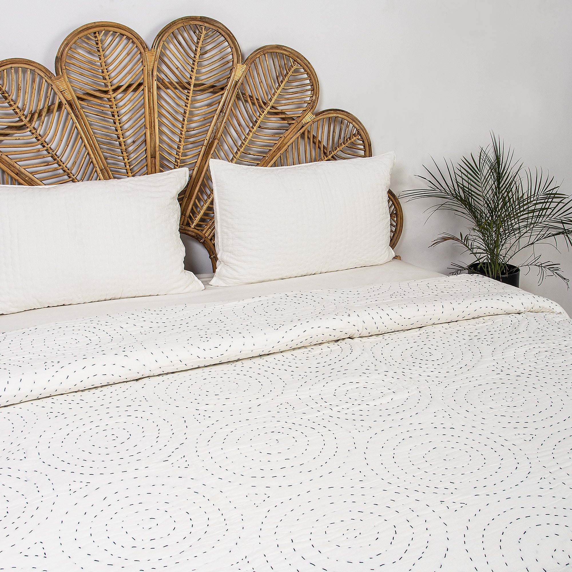 Light Weighted White Natural Cotton Kantha Quilt Blanket