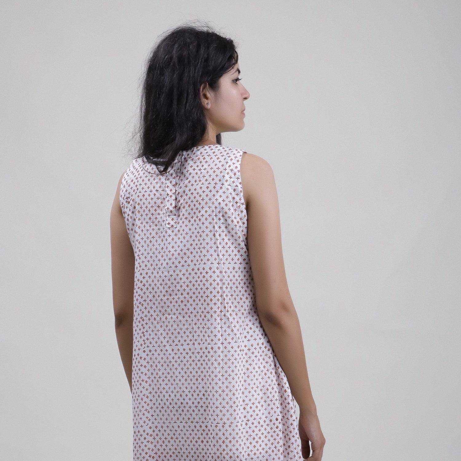 Luxurious White Handmade Cotton Fancy Midi Dress