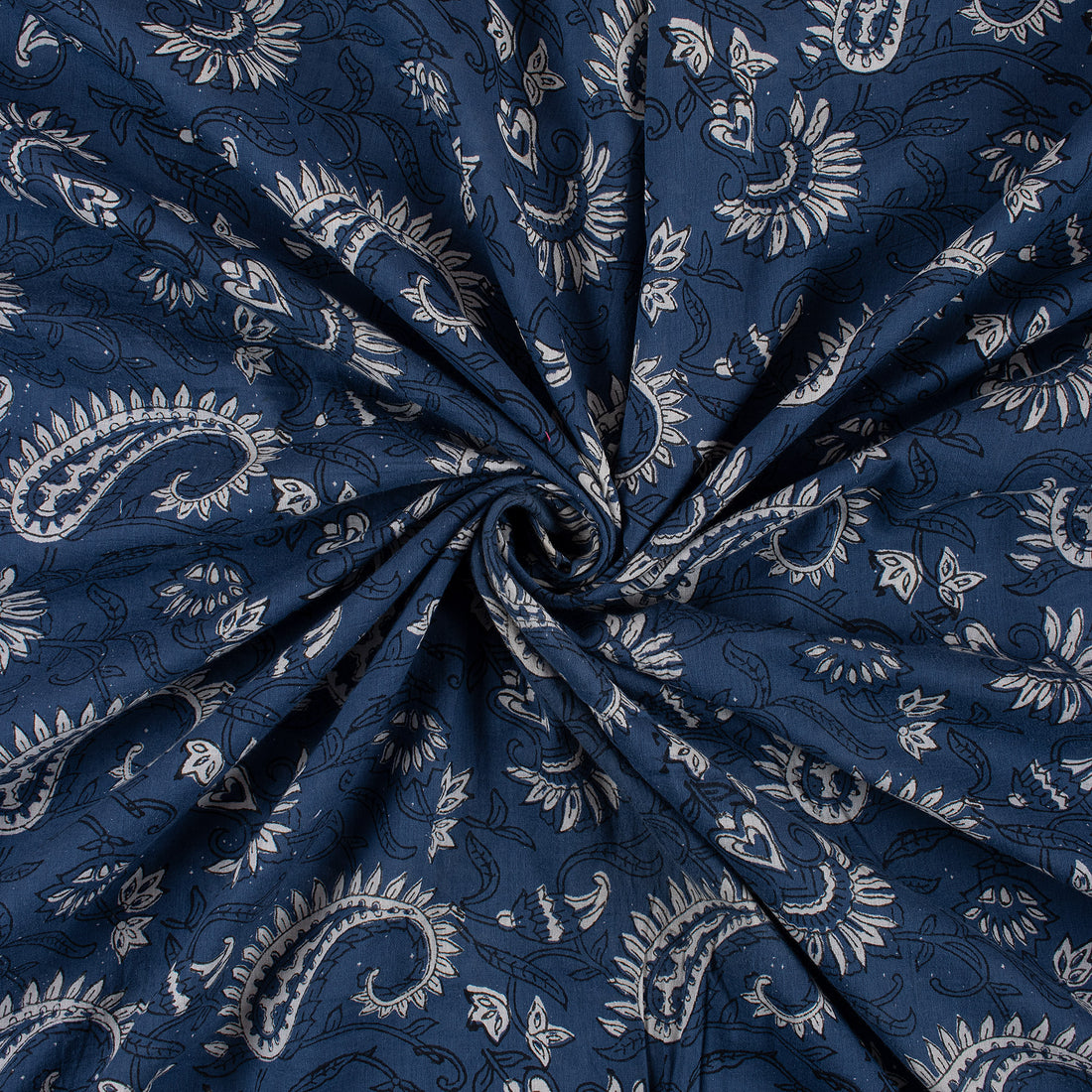 Natural Dyed Paisley Printed Cotton Indigo Fabric For Dress