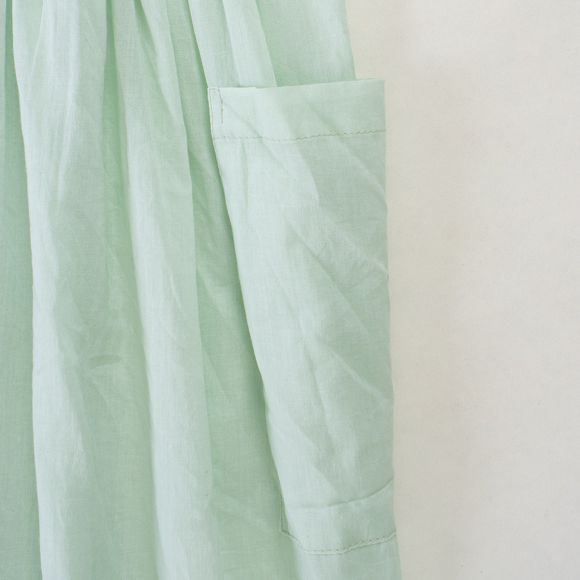 Natural Dyed Stylist Multiuses Aprons