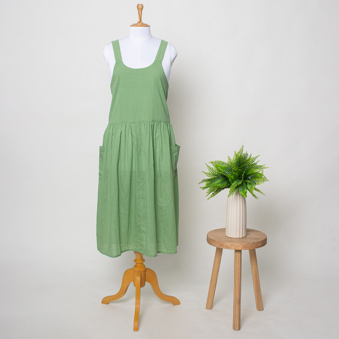 Premium Quality Solid Cotton Stylist Apron Dress