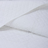 Premium White Cotton Machine Quitls with Pillow Cover