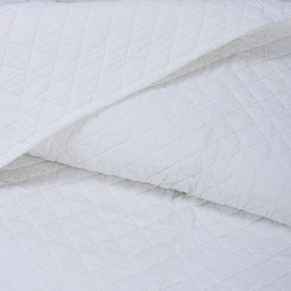Premium White Cotton Machine Quitls with Pillow Cover