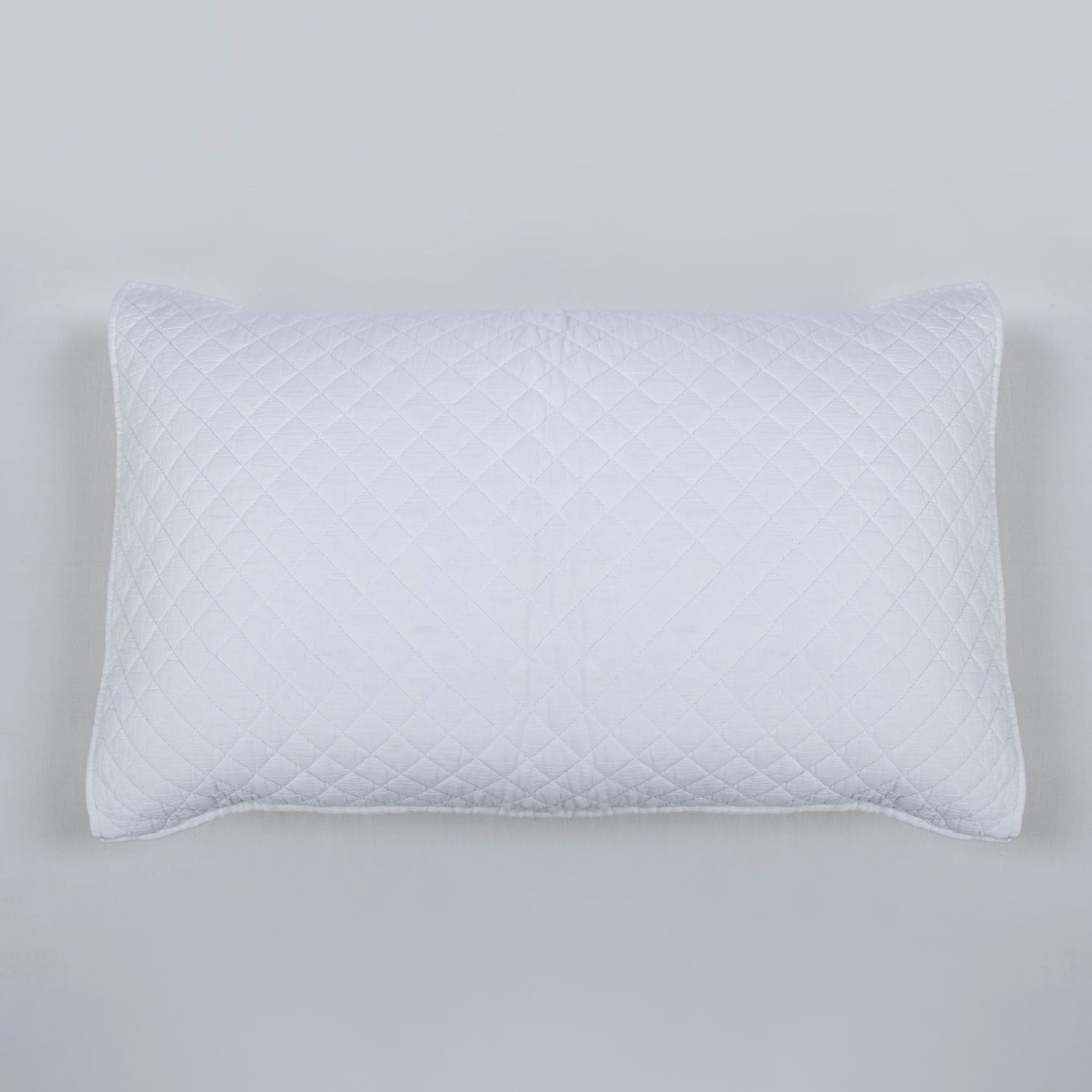 Premium White Cotton Machine Quitls with Pillow Cover