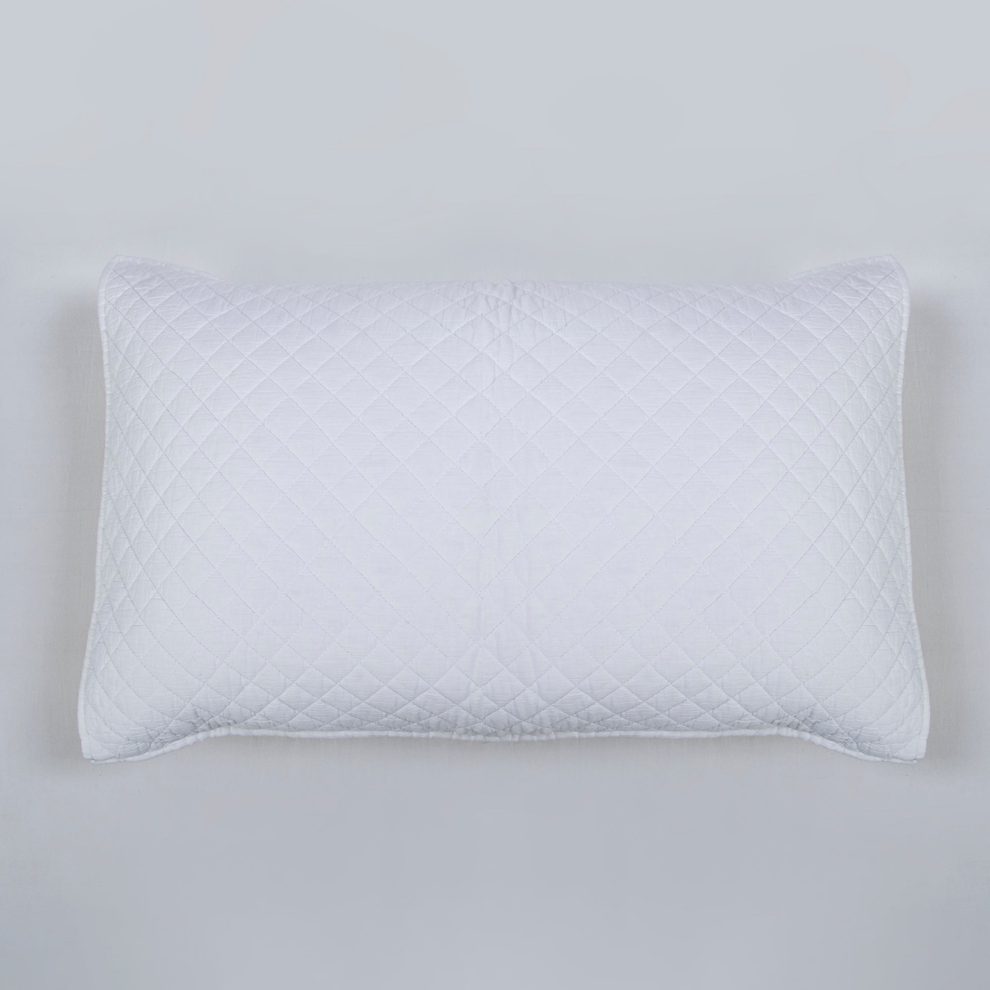 Premium White Cotton Machine Quitls with Pillow Cover