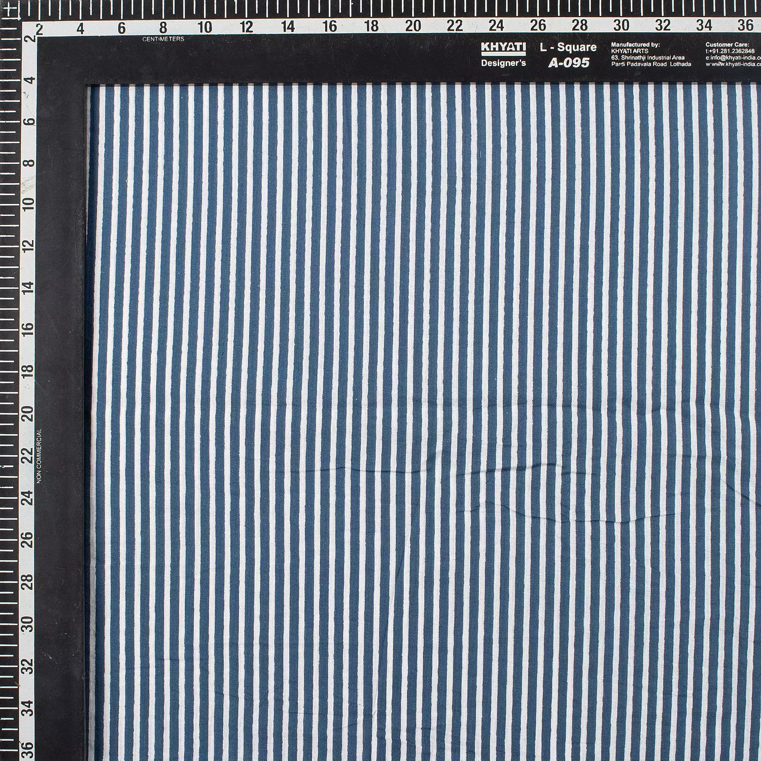 Stripe Block Printed Cotton Discharge Fabric for Dress Material