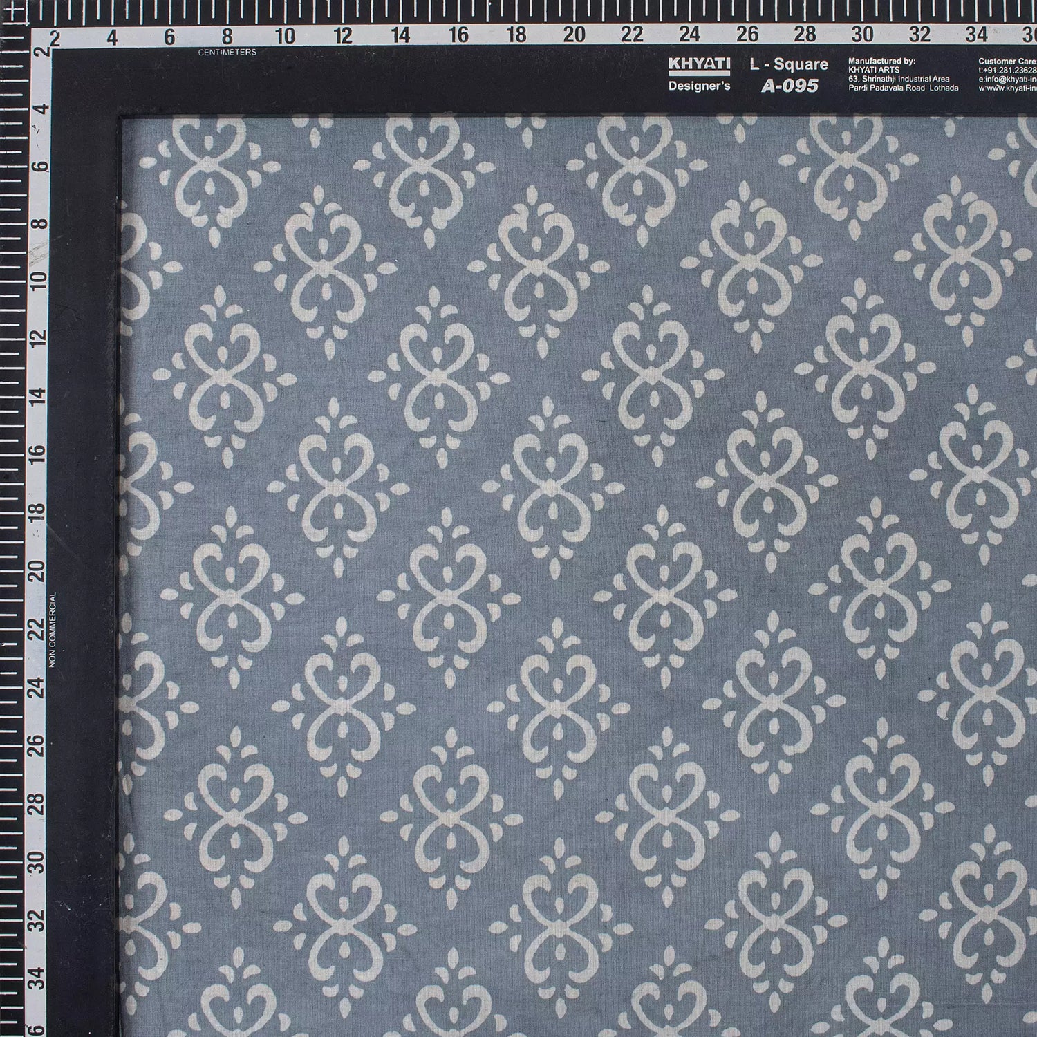 Decorative Block Printe Cotton Kashish Fabric for Clothing