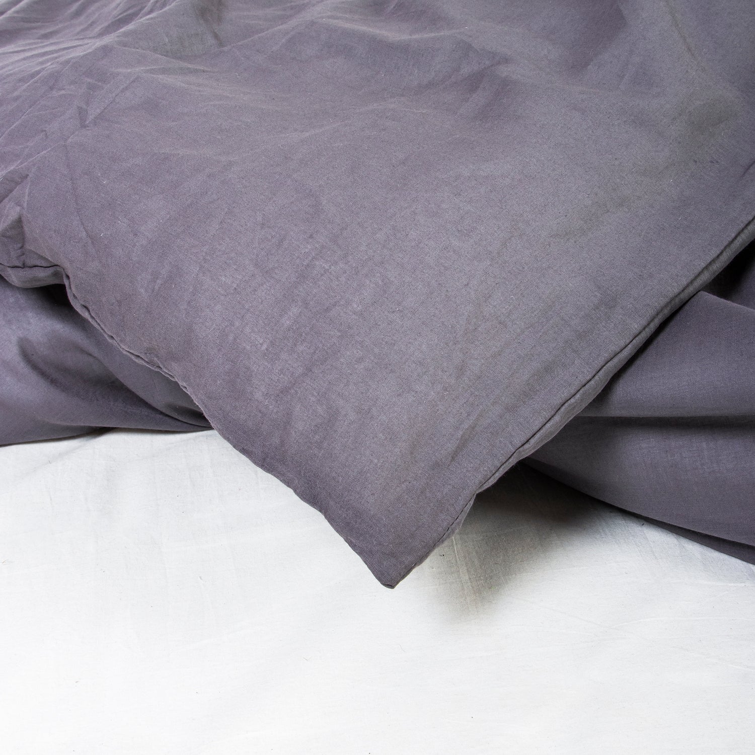 Grey-Crafted Cotton Bed Quilts &amp; Duvets With Pillow Shams