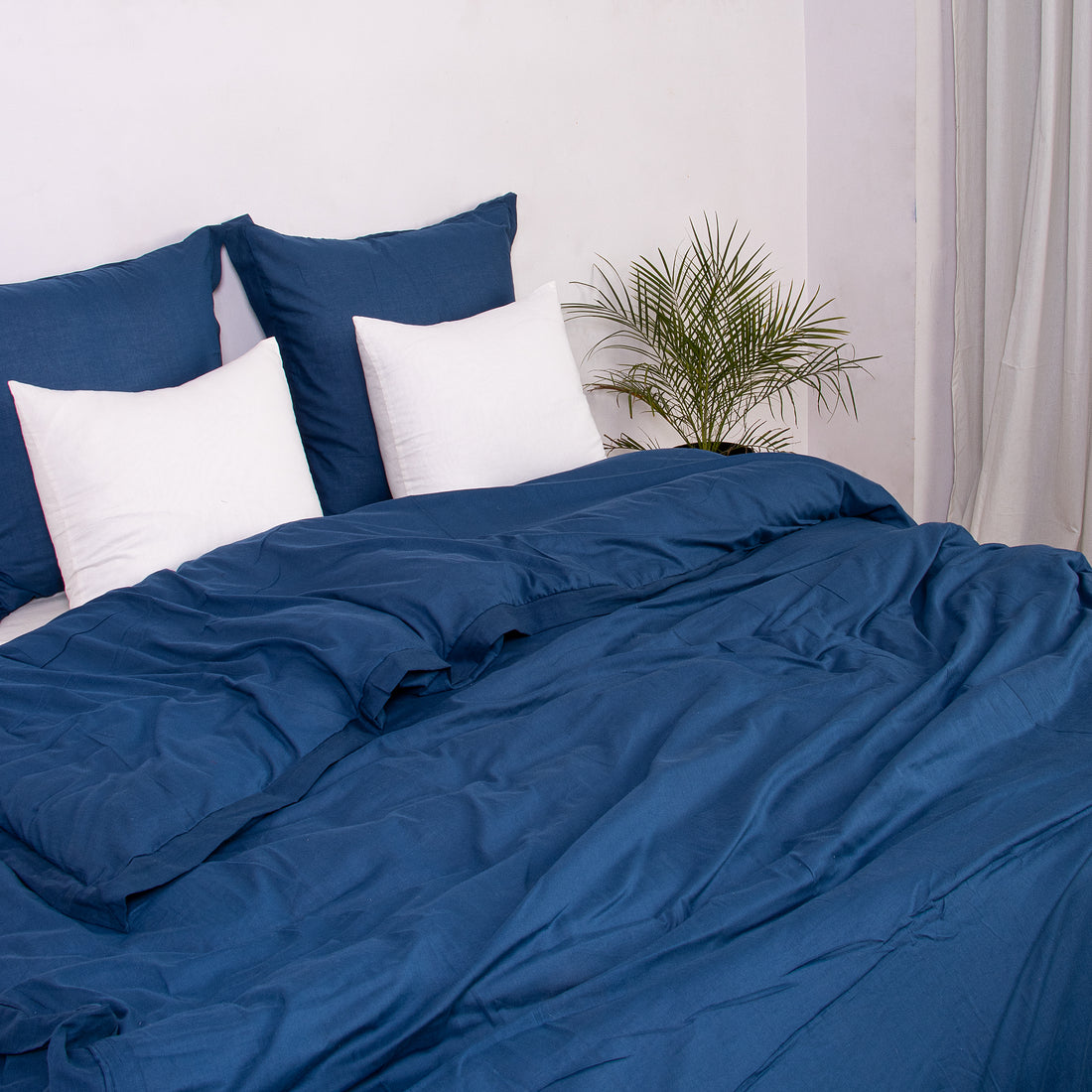 Blue Hand Crafted Soft Cotton Duvet