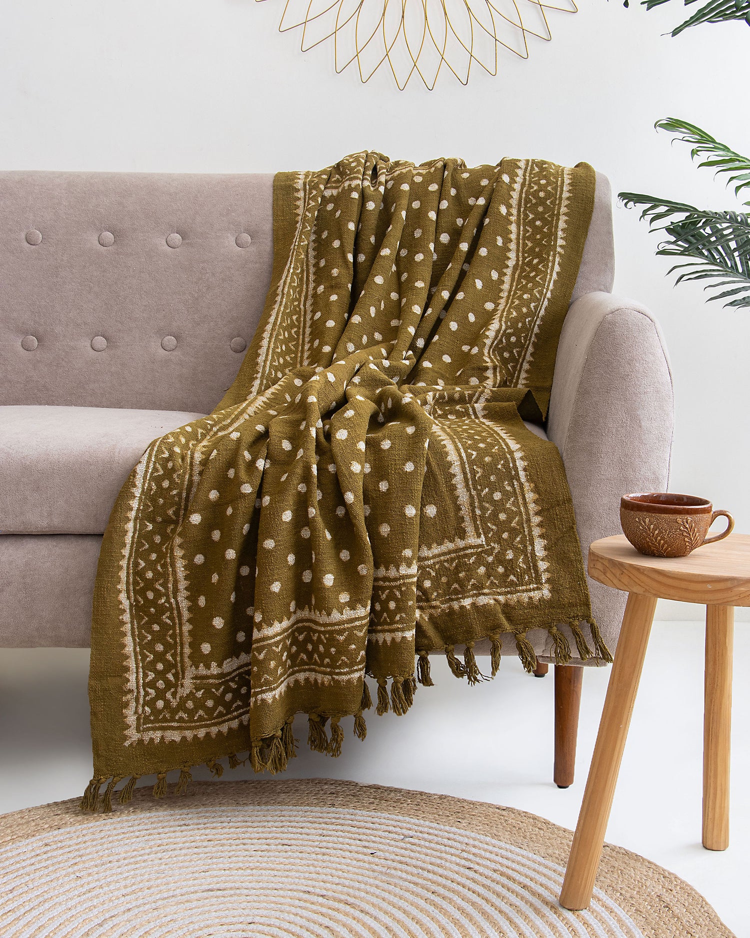 Brown Polka Dots Decorative Cotton Blanket Online