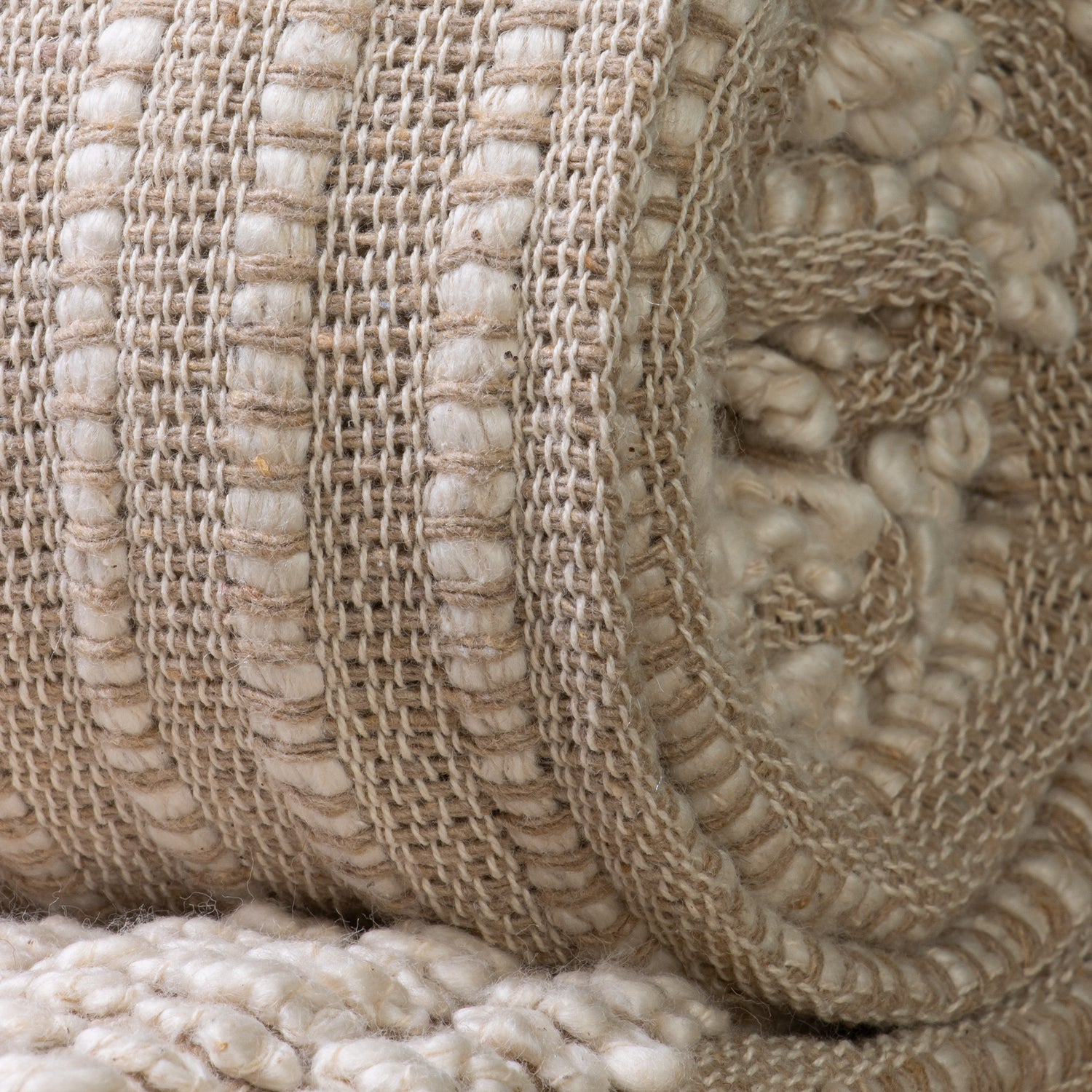 Softest Hand Knitted Cozy Throw Blankets Online