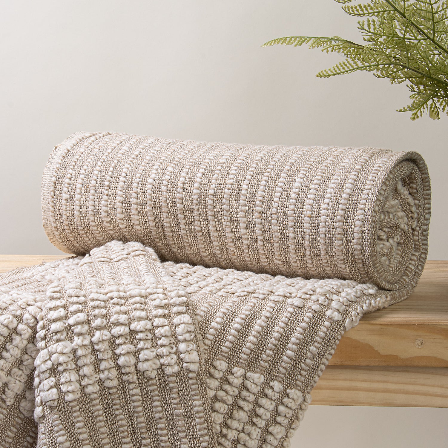 Softest Hand Knitted Cozy Throw Blankets Online