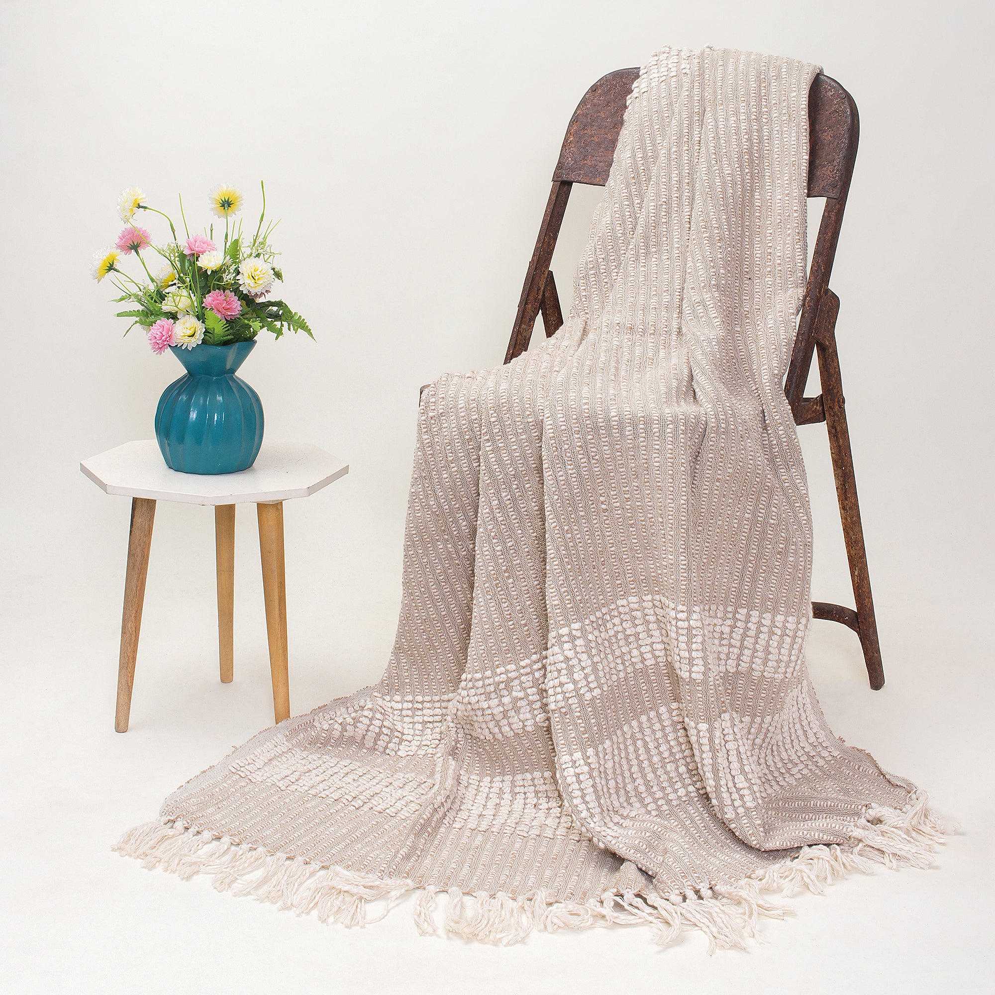 Stylish Hand Woven Cotton Reversible Throw Blanket