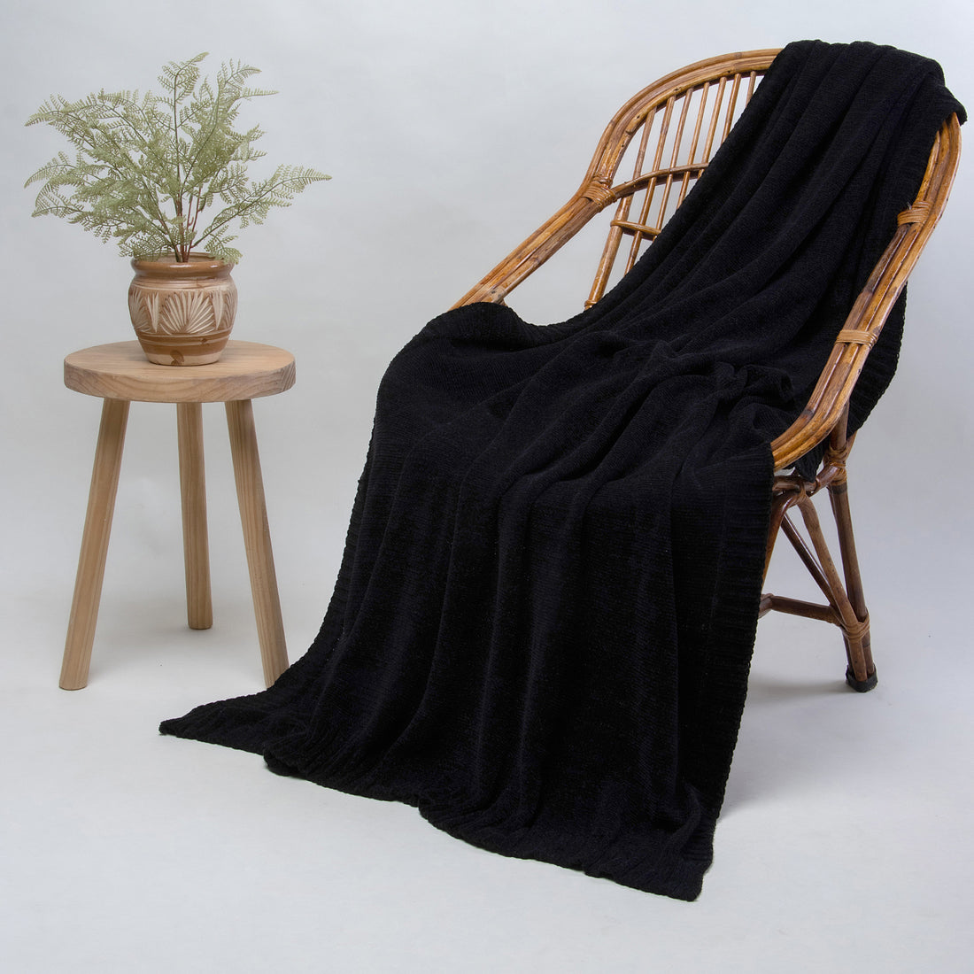 Cozy Solid Black Natural Hand Dyed Pure Cotton Knitted Throws for Sofa