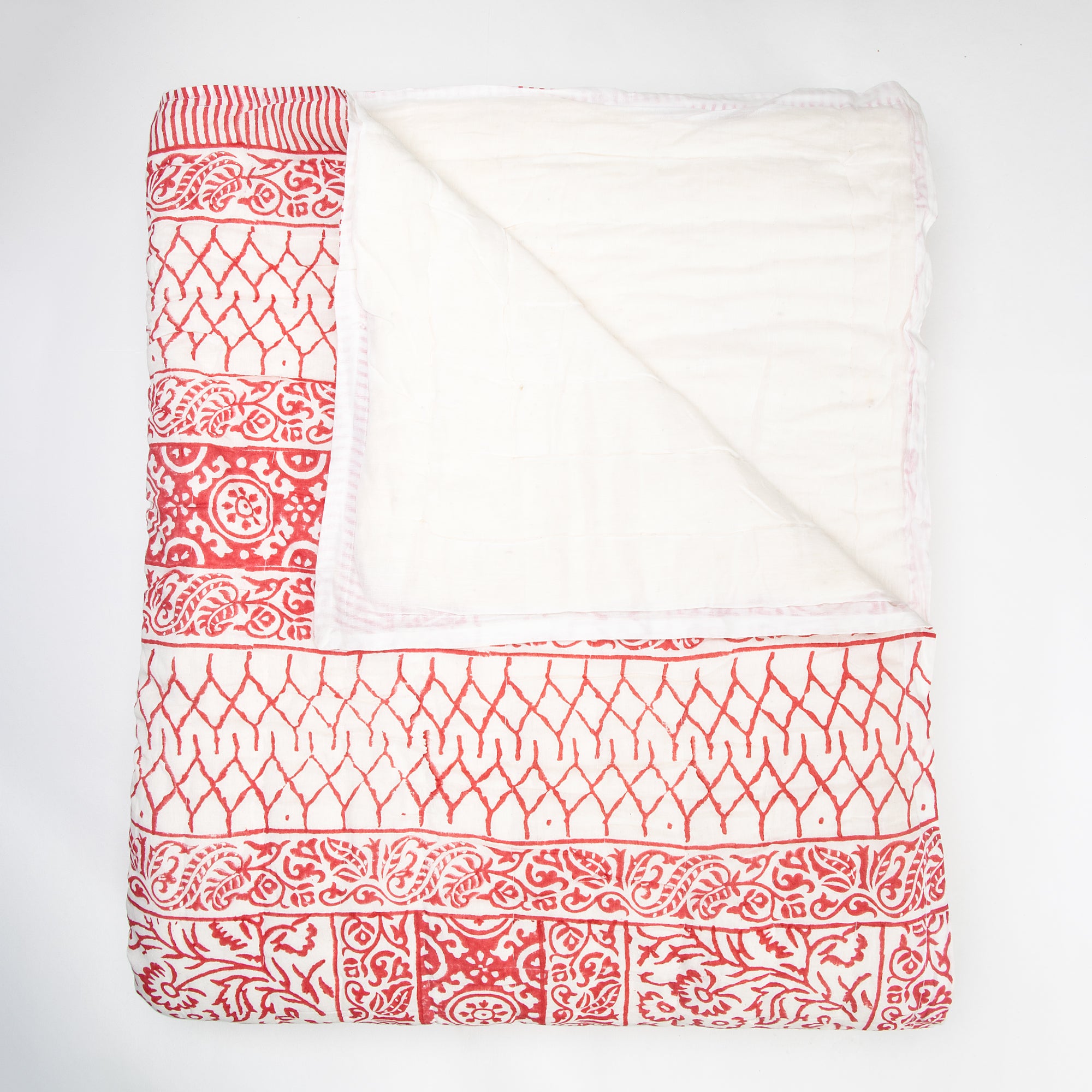 Red Hand Block Design Quilts Online