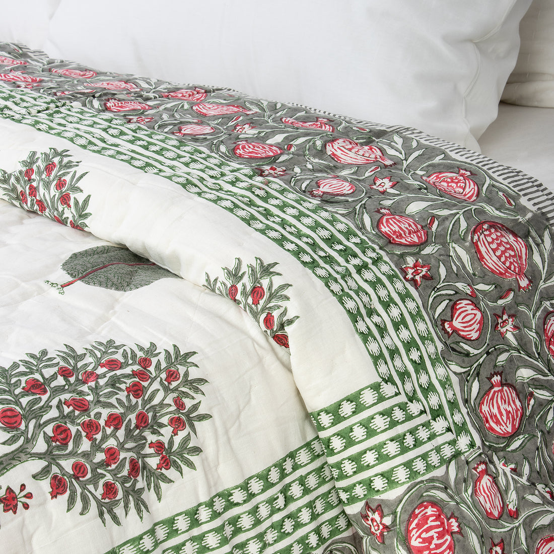 Leaf Sanganeri Print Lightweight Razai Single Bed