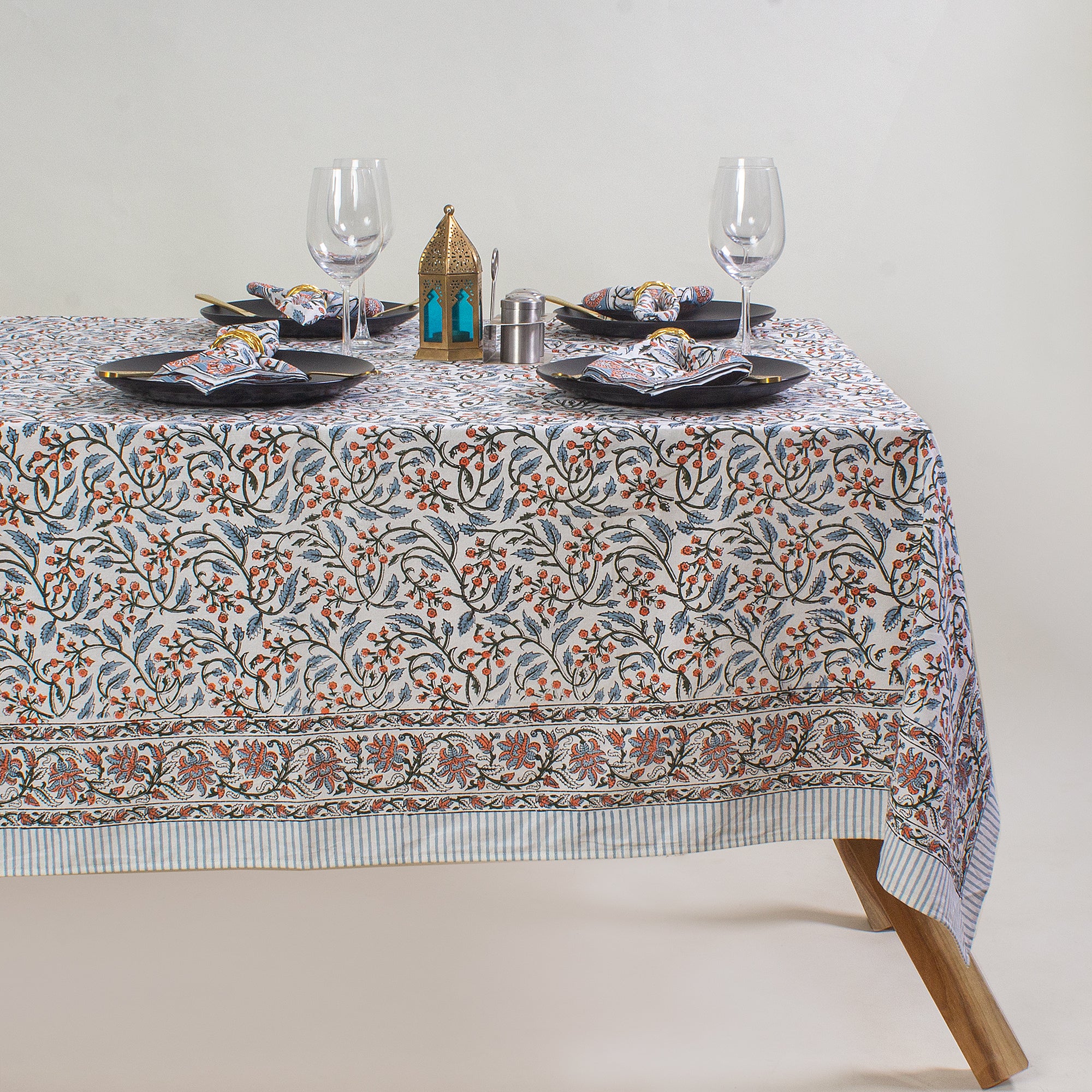 6 Seater Table Cloth in Cotton Table Cloth Online