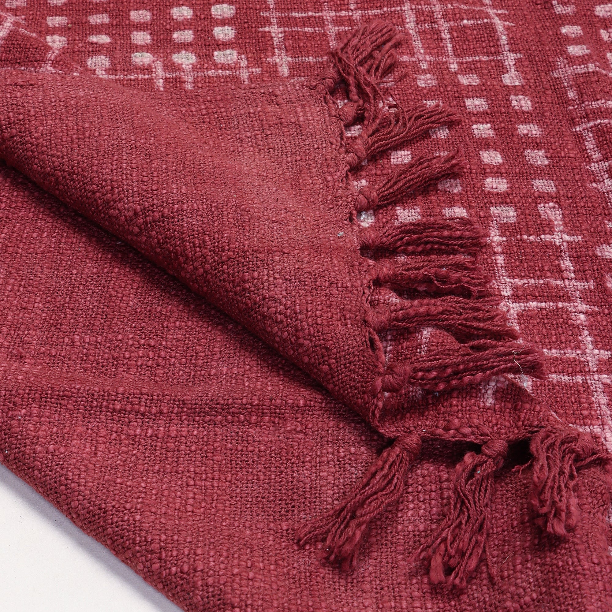 Maroon Color Soft Cotton Sofa Tufted Throw for Home Decor
