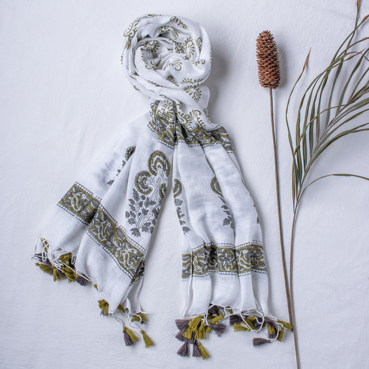 Indian Hand Block Printed Buti Soft Neck wrap Linen Stole