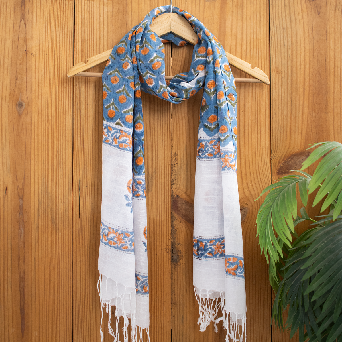 Blue Handmade Floral Printed Breathable Linen Stole For Women