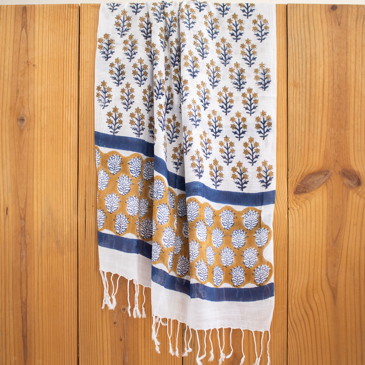 Traditional Floral Printed Hand Block Booti Print Linen Stole