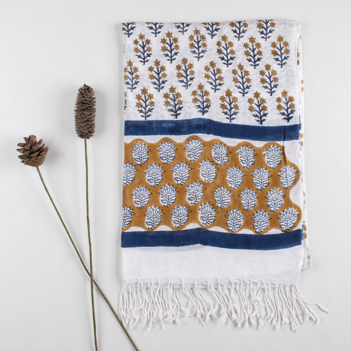 Traditional Floral Printed Hand Block Booti Print Linen Stole