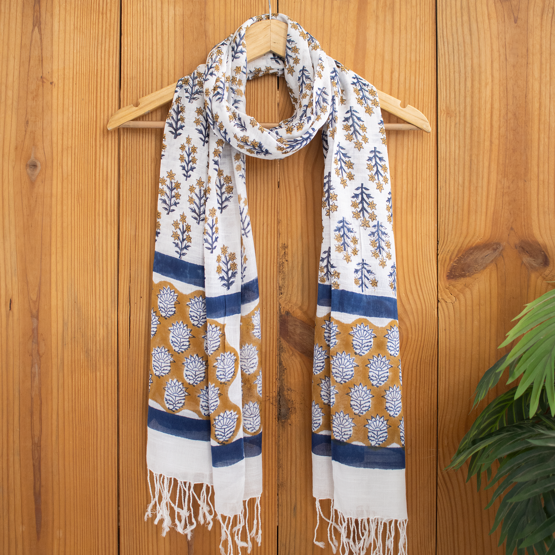 Traditional Floral Printed Hand Block Booti Print Linen Stole