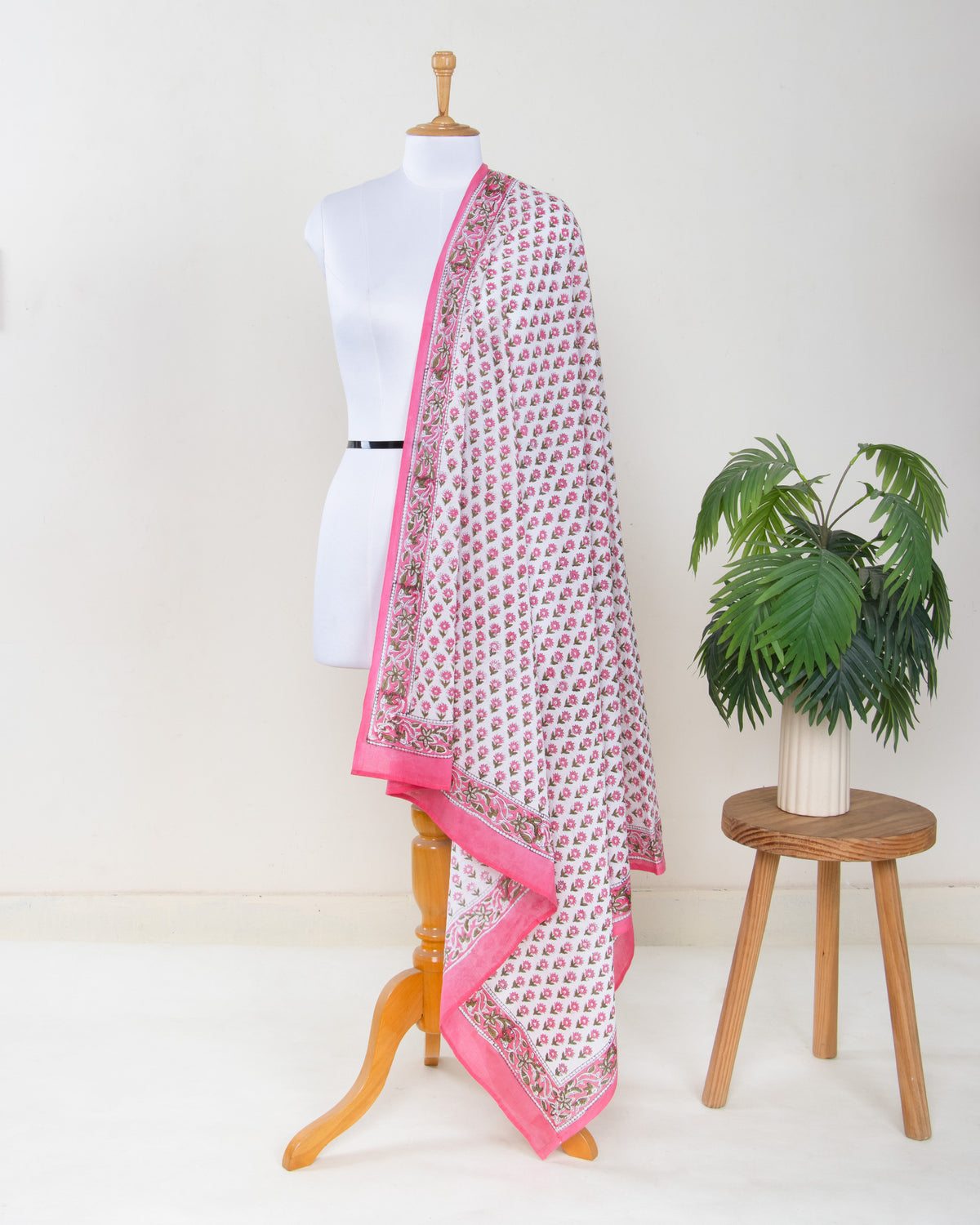 Cotton Hand Block Pink Booti Printed Breathable Beach Sarong for Women