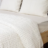 Stunnign White Pure Cotton Kantha Quilt Blanket