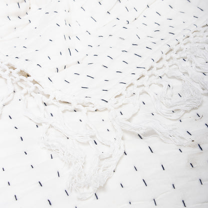 Stunnign White Pure Cotton Kantha Quilt Blanket