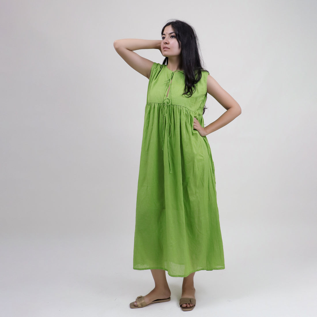 Stylish Solid Green Casual Midi Dress For Ladies